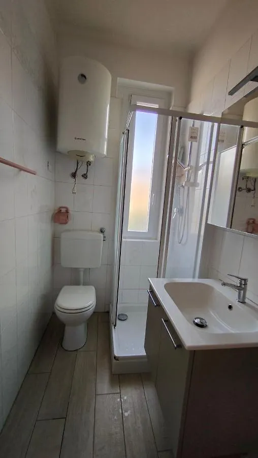 Apartment Grazioso Appartamento Con Garage Sanremo Italy